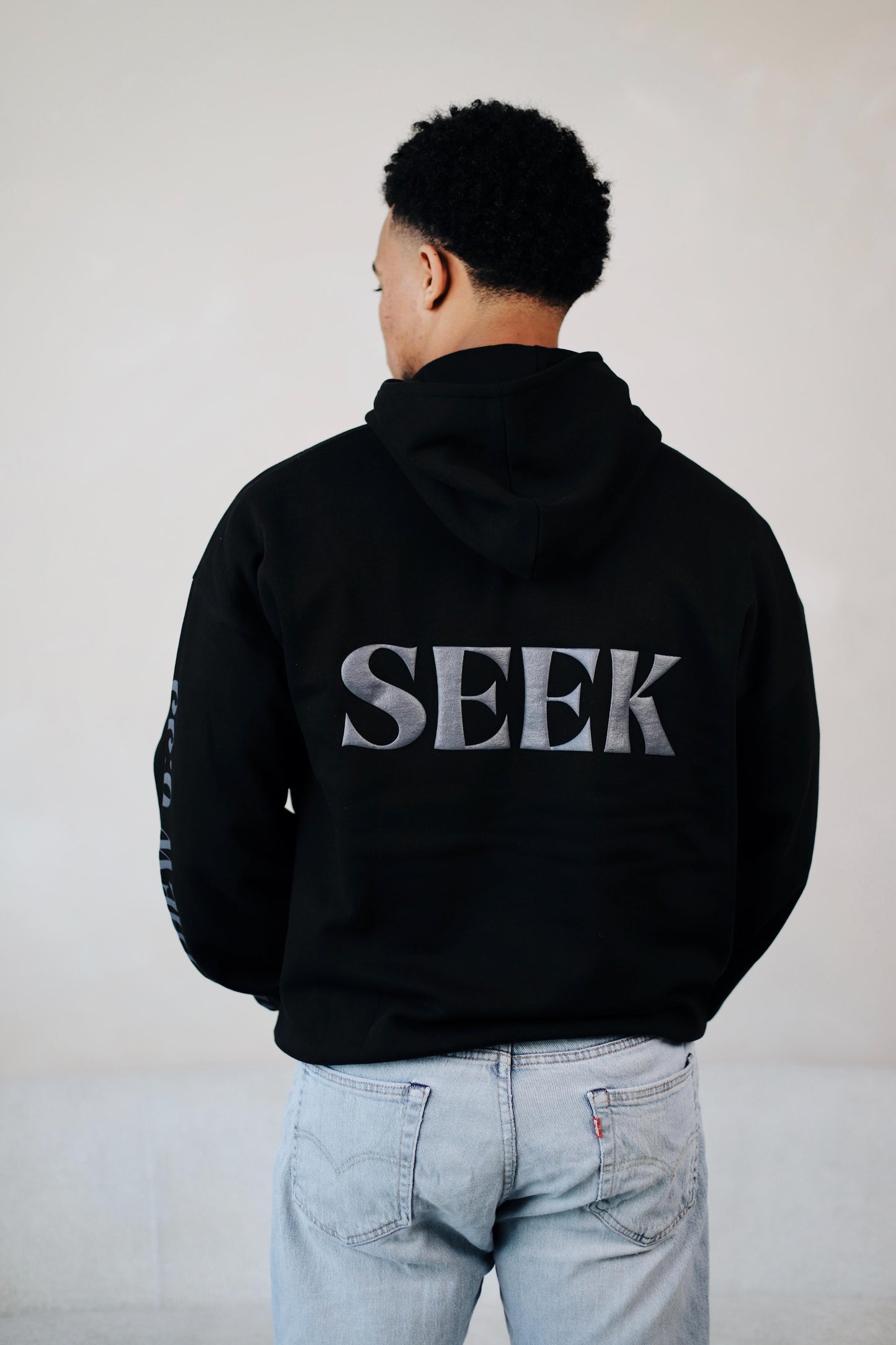 Seek Hoodie